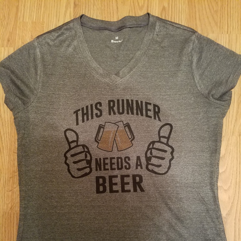 tech tshirt - Picture 2 of 3